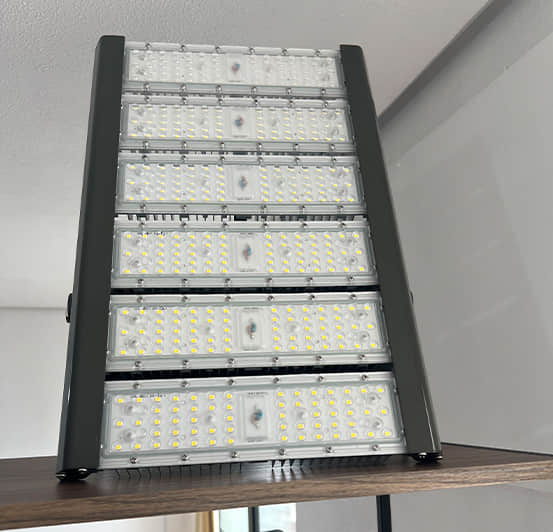 Outdoor multi lens module luminaire with waterproof gasket.