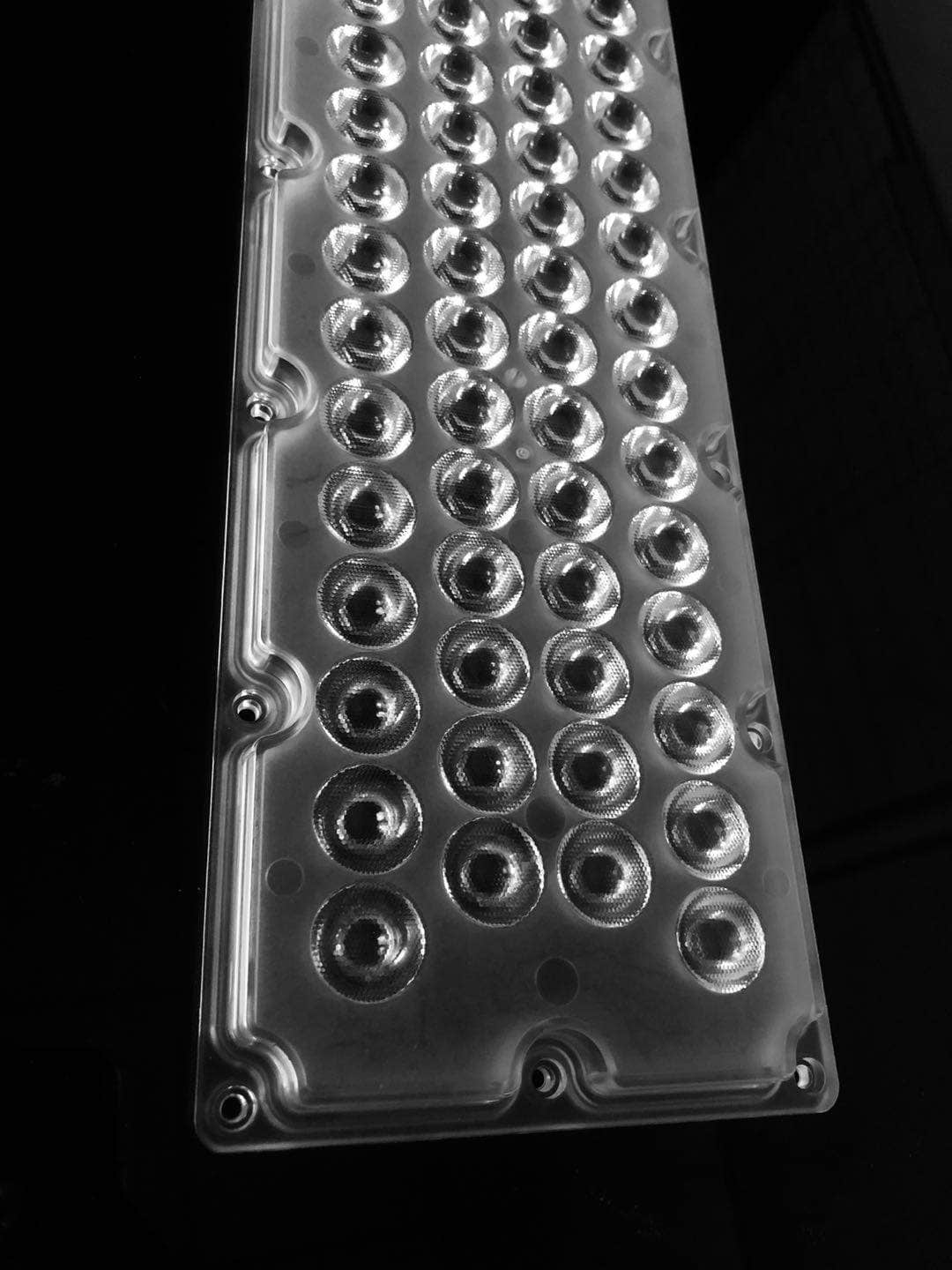 ARHB520D96LED40G back