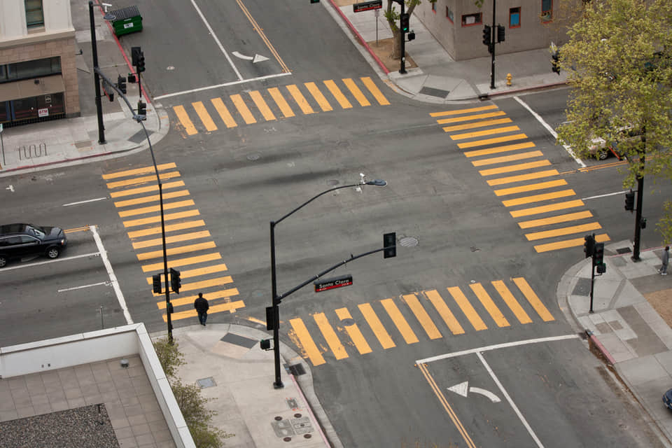 Crosswalk lighting design